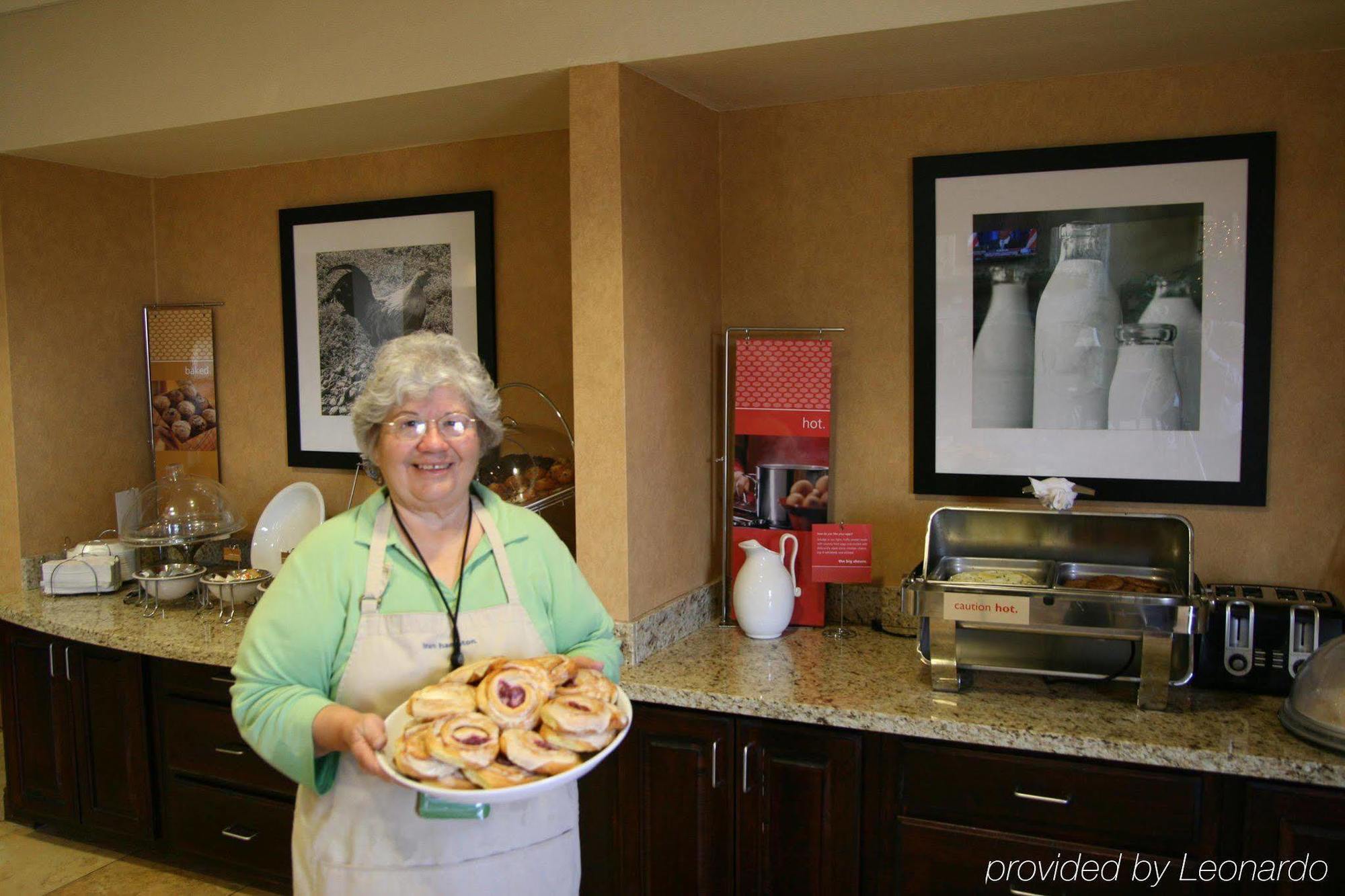 Hampton Inn & Suites Fredericksburg Restaurante foto