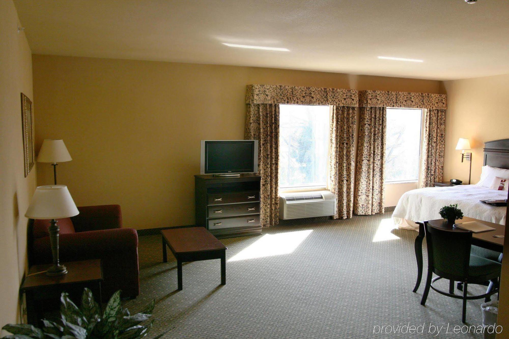 Hampton Inn & Suites Fredericksburg Habitación foto